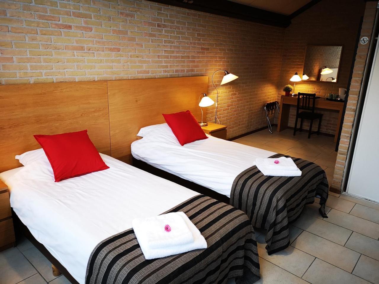 Motel أوستفورني المظهر الخارجي الصورة